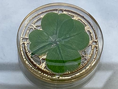 Real Four Leaf Clover Good Luck Pocket Token, Preserved, 1.25”, Including Metal Ornament (Magic Circle of The Sun)