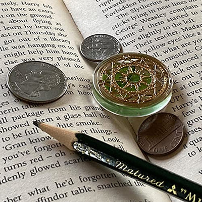Real Four Leaf Clover Good Luck Pocket Token, Preserved, 1.25”, Including Metal Ornament (Magic Circle of The Sun)